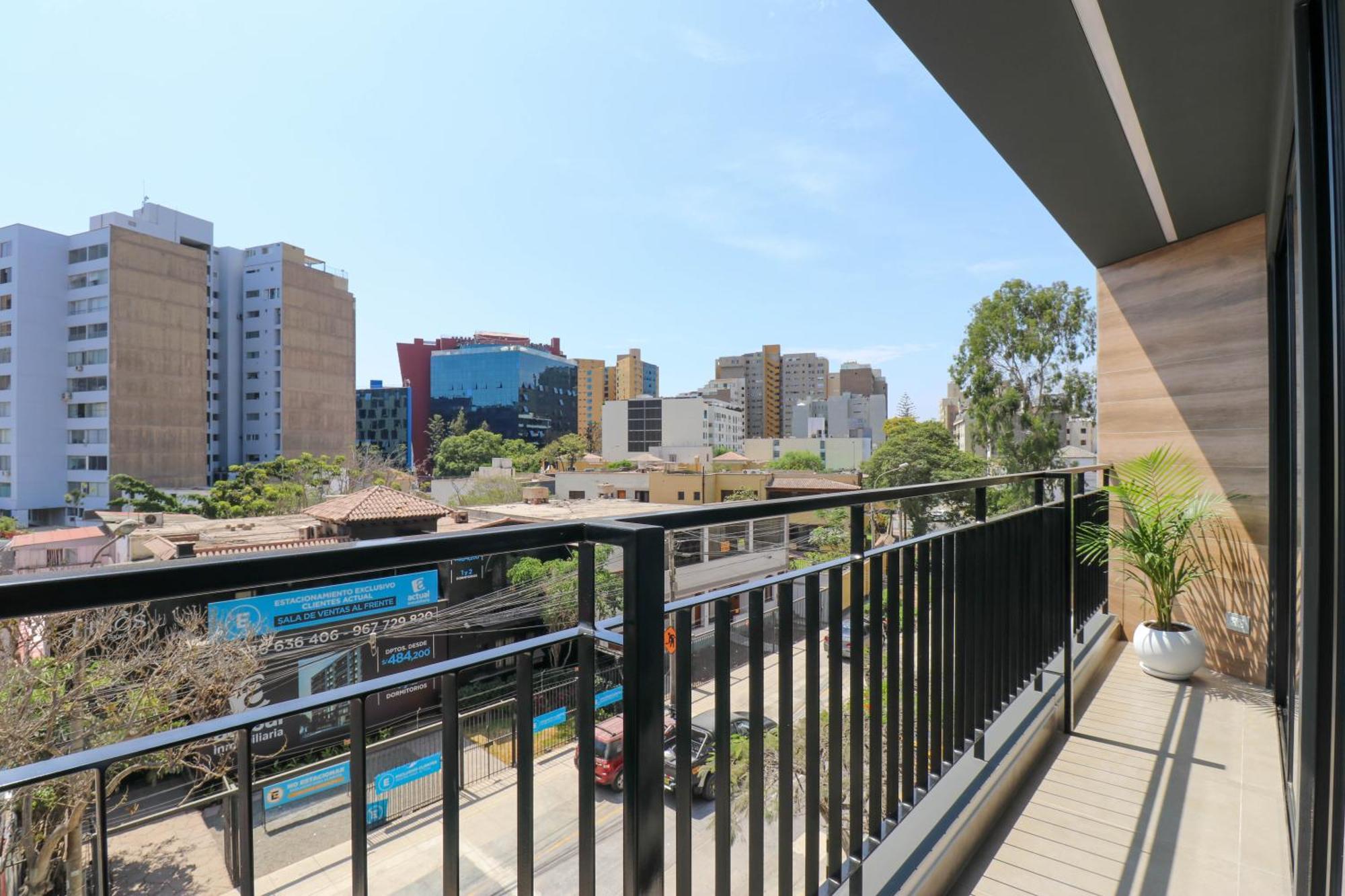 Pinos By Wynwood House Apartamento Lima