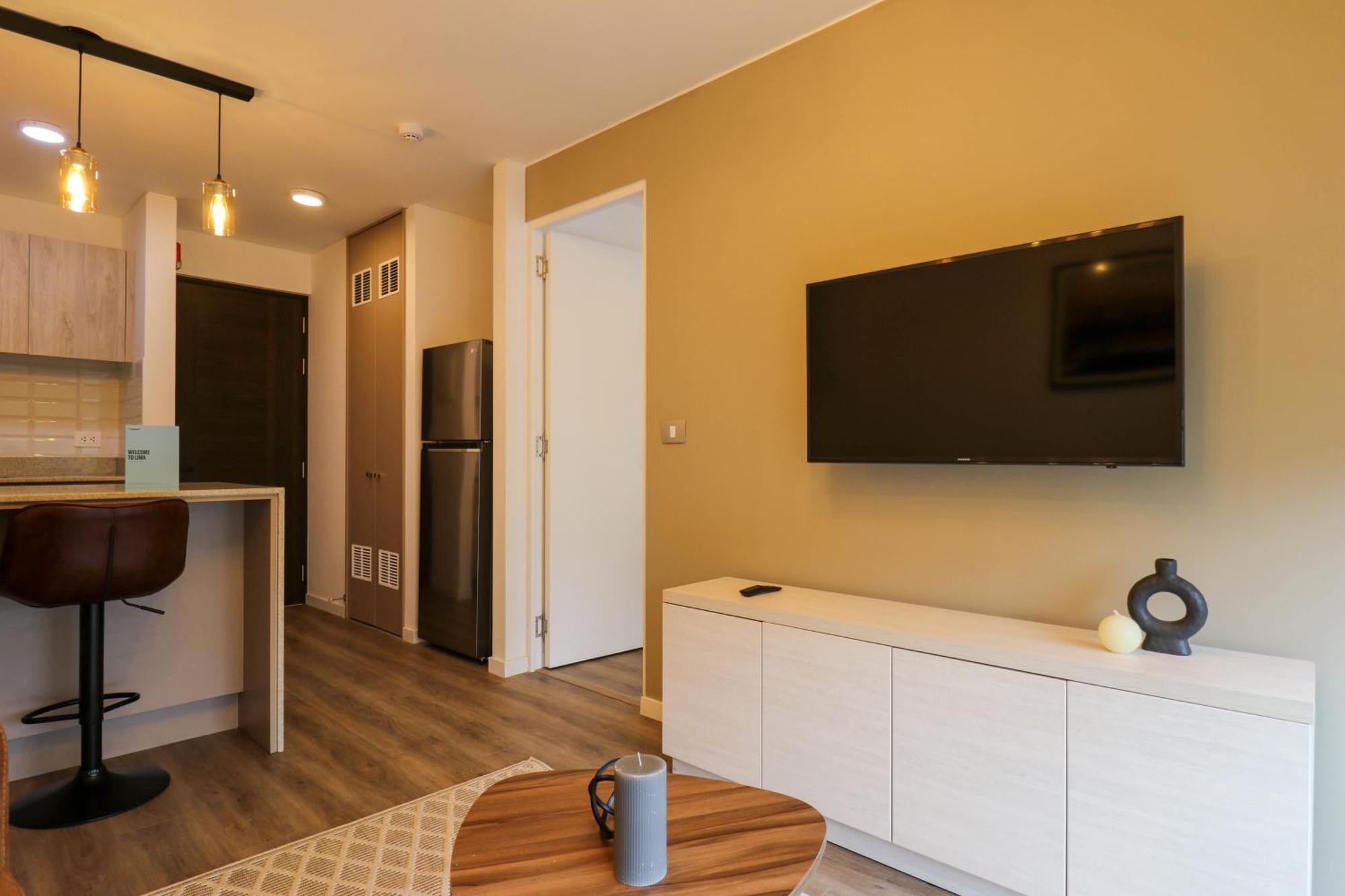 Pinos By Wynwood House Lima